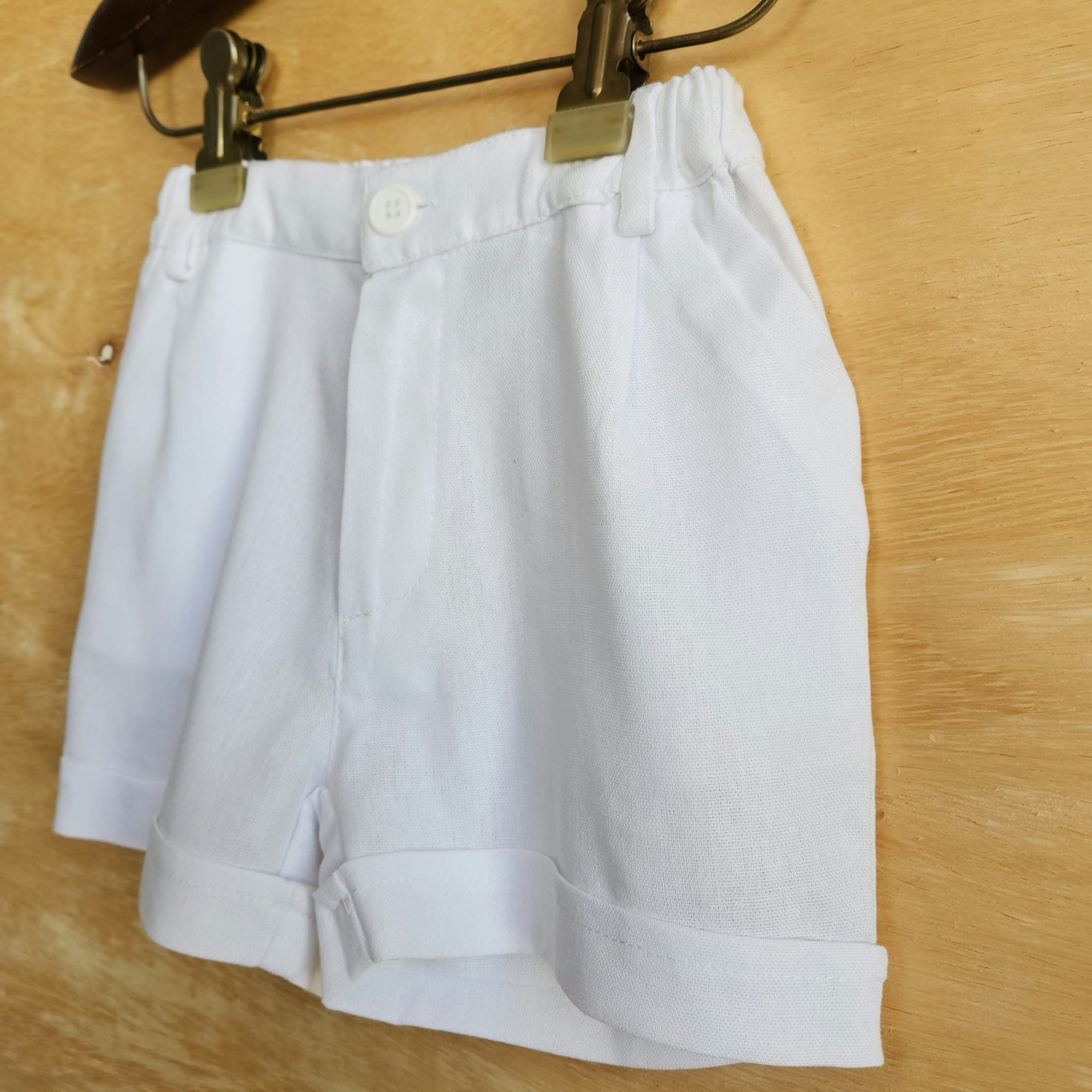 Shorts Bebê de Linho Branco