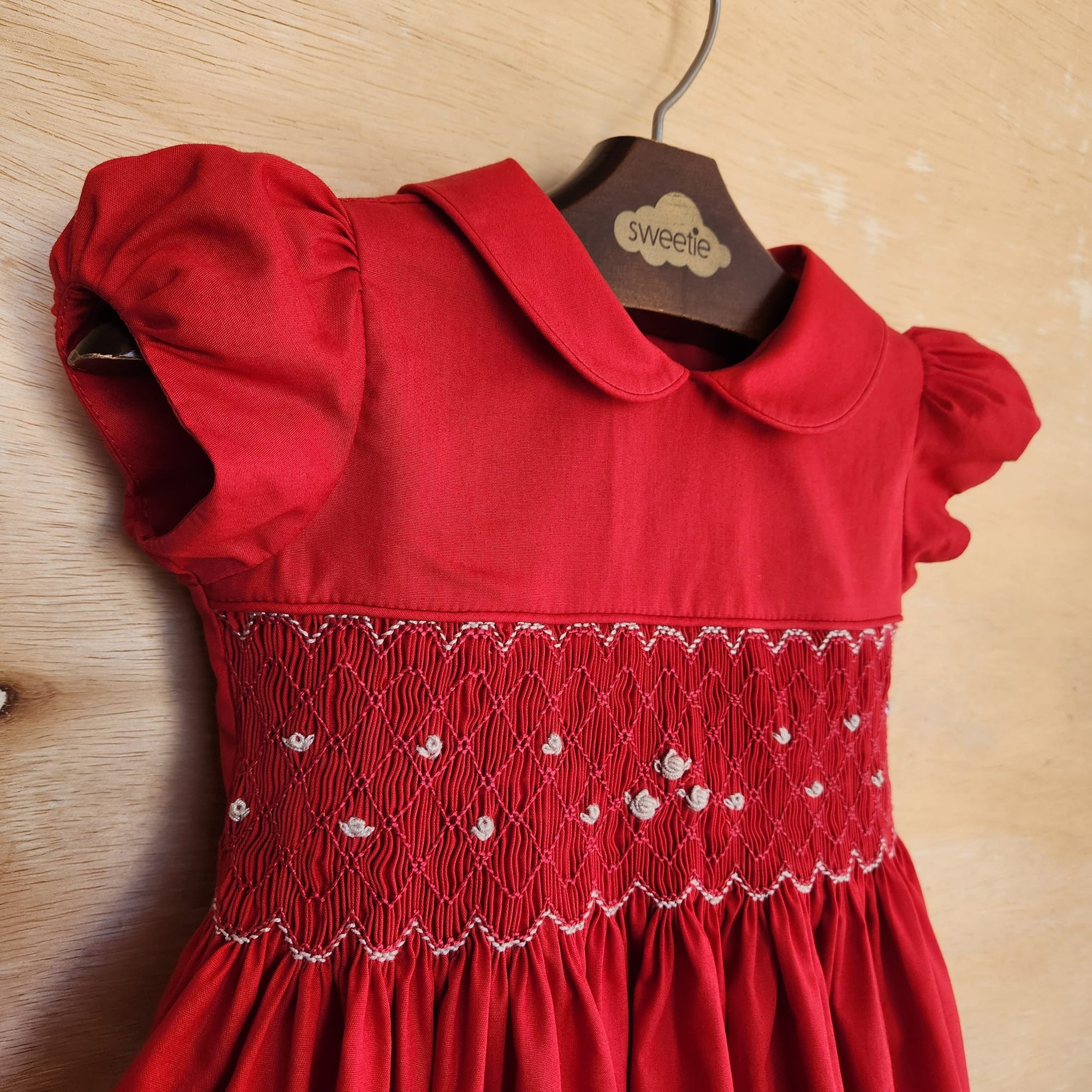 Vestido Bordado Bebê Clara Vermelho