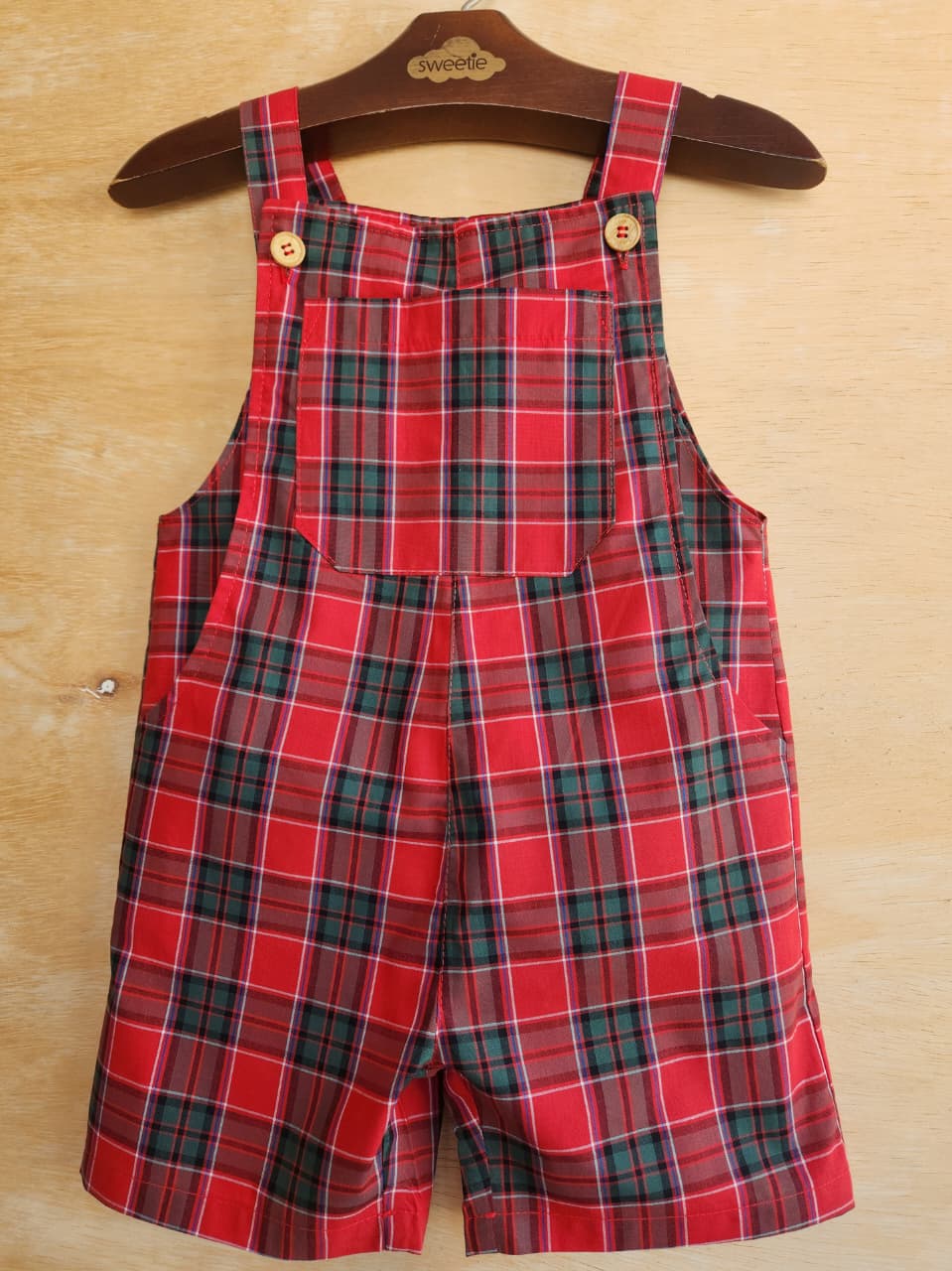 Jardineira Bebê Menino Henri Xadrez Natal