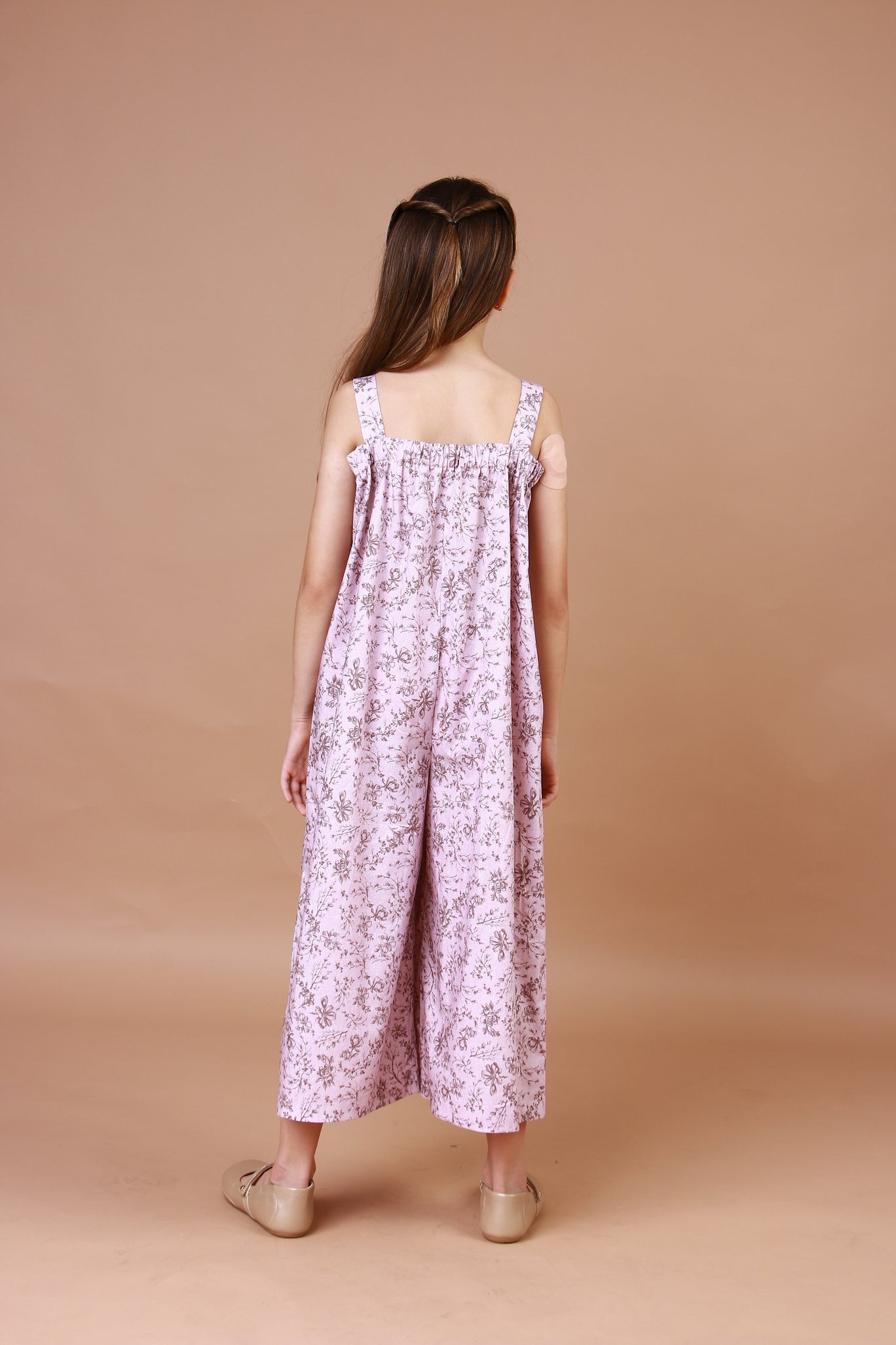 Macacão Infantil Cassis Flores Rose